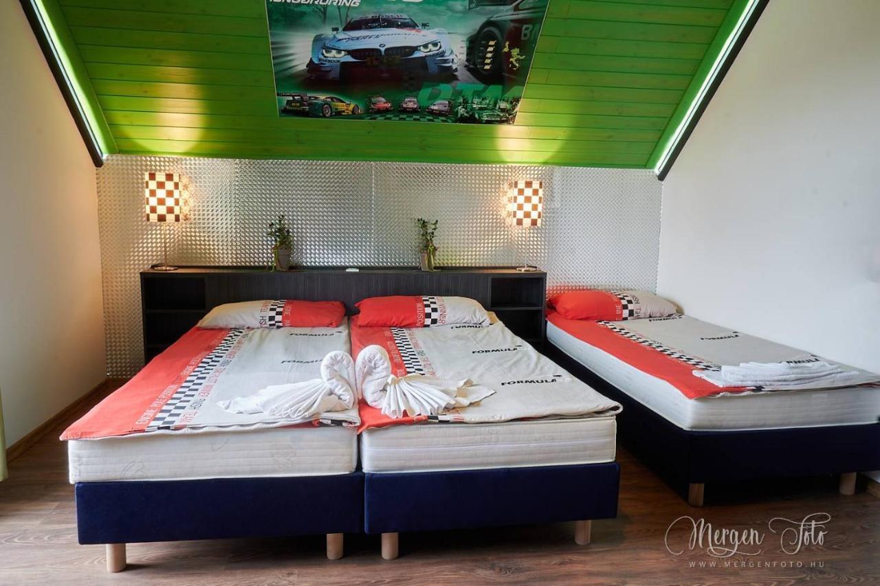 Kamaras Ring House Bed & Breakfast Mogyoród Dış mekan fotoğraf
